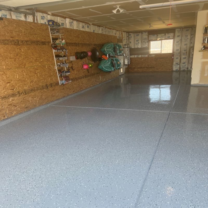 gray-epoxy-flooring